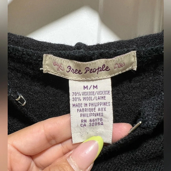 FREE PEOPLE WOOL Cardigan Size M - Picture 7 of 7